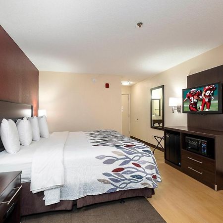 Red Roof Inn & Conference Center Wichita Airport Екстер'єр фото